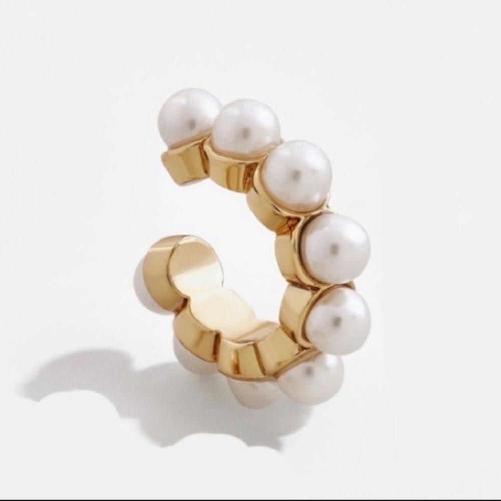 Clasina Pearl Ear Cuff Set! - Picture 3 of 6